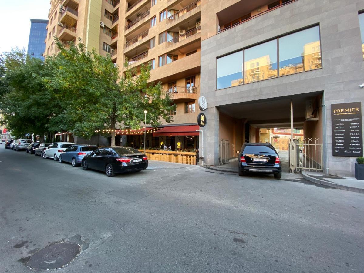 Modern Apartment For Rent In Buzand Street Bu944 يريفان المظهر الخارجي الصورة