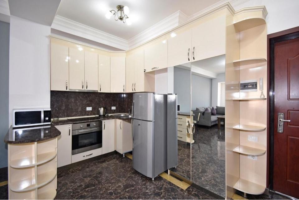 Modern Apartment For Rent In Buzand Street Bu944 يريفان المظهر الخارجي الصورة