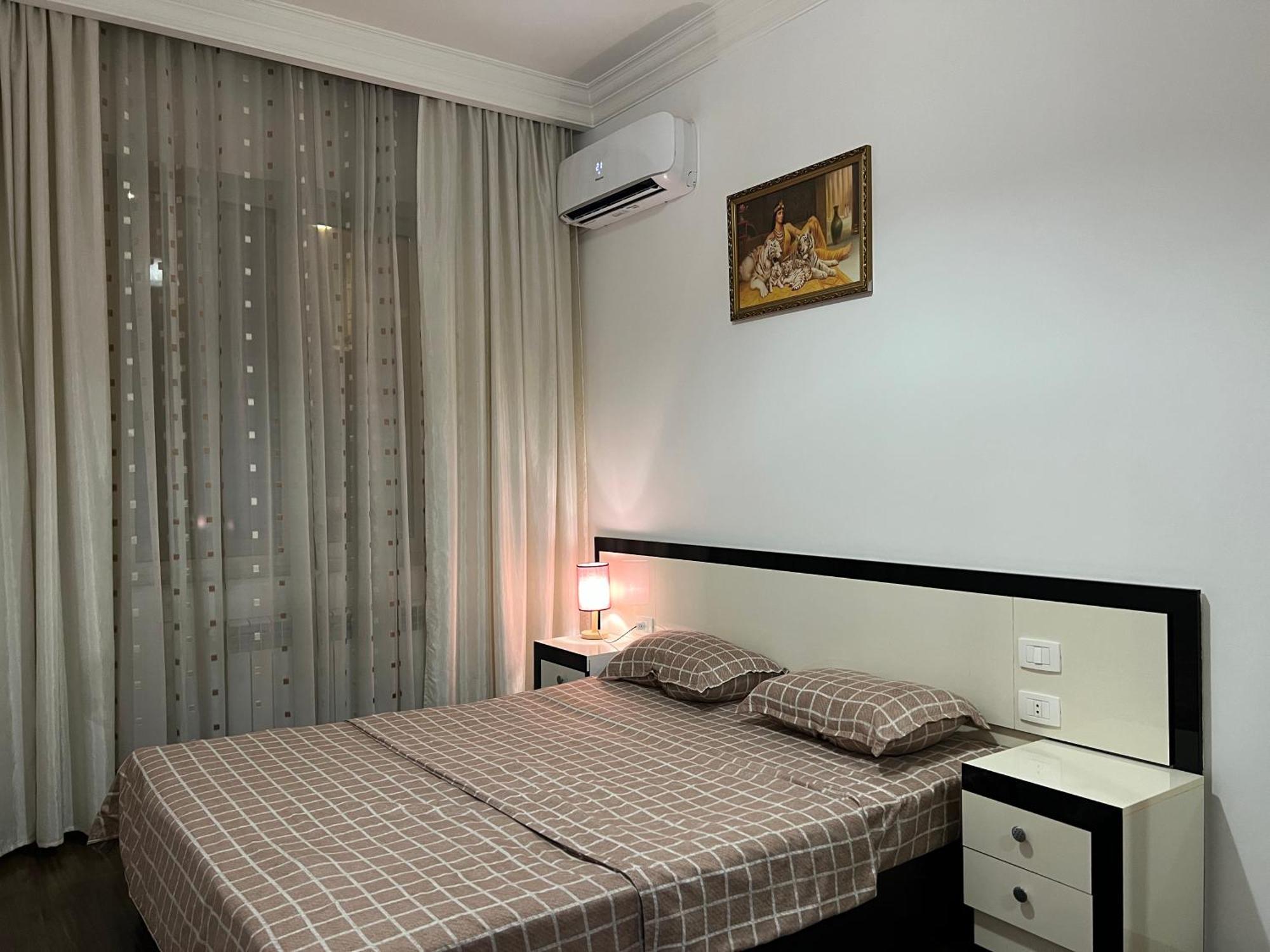 Modern Apartment For Rent In Buzand Street Bu944 يريفان المظهر الخارجي الصورة